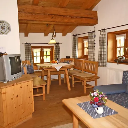 Bergbauernhof Simmerl Farmház *